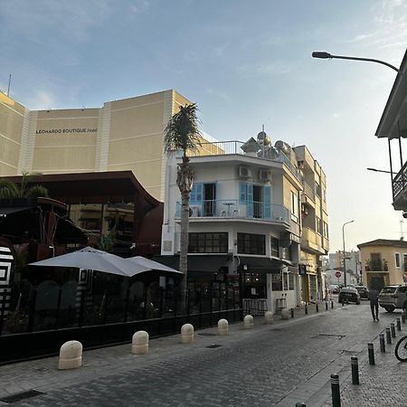 2 Bedroom Apt In Ermou 4 Minute Walk Beach Larnaca Exteriör bild