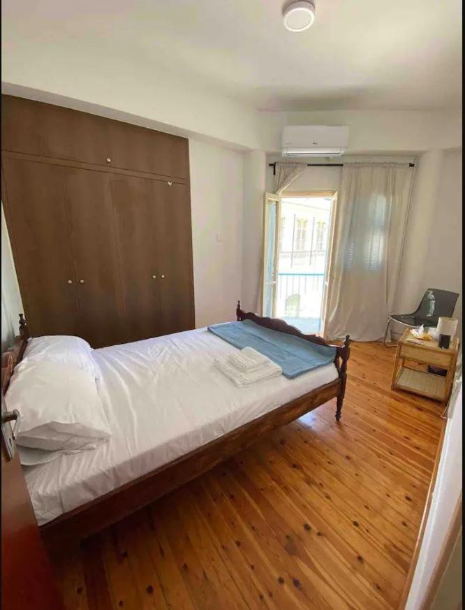 2 Bedroom Apt In Ermou 4 Minute Walk Beach Larnaca Exteriör bild